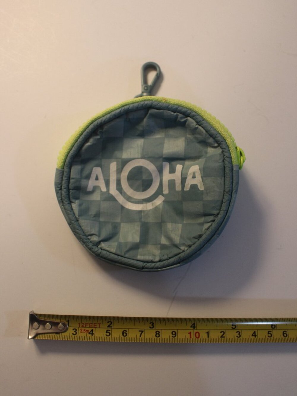ALOHA Collection Teal Checkerboard Round Clip-On Pouch